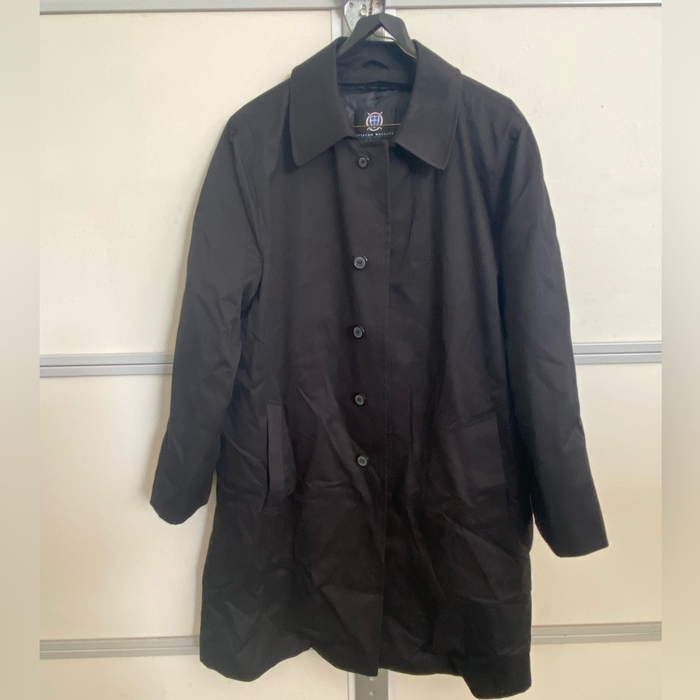 William Wallace Professional Apparel Men’s Black Trench